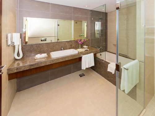 Classic Room Near Mall Of The Emirates 13 Luxury Bookings