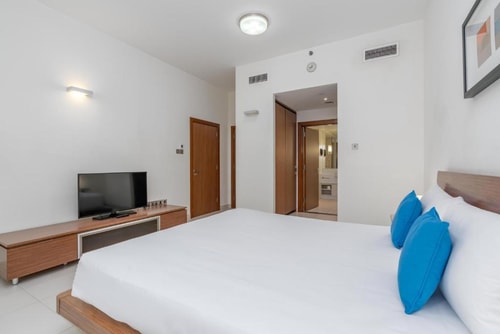 One Bedroom Aparment Near to Deserted Driver Park 1 Luxury Bookings