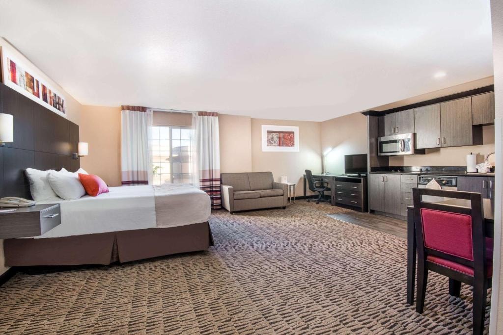 Executive King Room Near Heritage Park Las Vegas Luxury Bookings