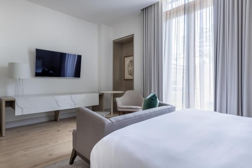 Standard Room Near Memorial Hills HOU Luxury Bookings