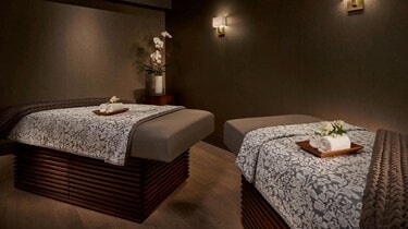 Premier Room Near Palantir Technologies WDC 11 Luxury Bookings