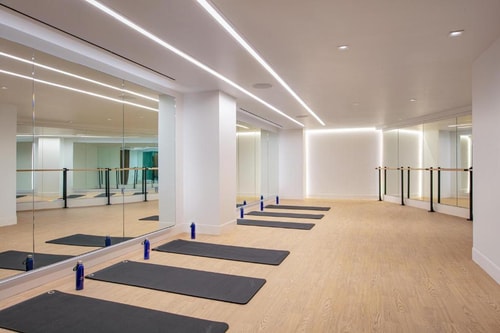 Two Queens Capital City Near Lower Senate Park WDC 8 Luxury Bookings