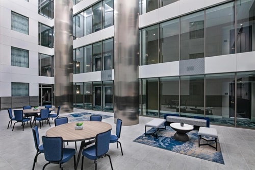 Two Queens Capital City Near Lower Senate Park WDC 11 Luxury Bookings