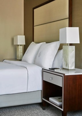 Deluxe Room Near Rock Creek Valley WDC 1 Luxury Bookings