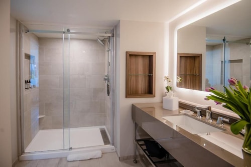 Standard Room Near O Museum in The Mansion WDC 8 Luxury Bookings