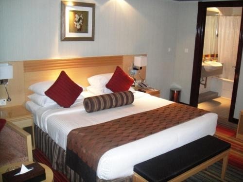 One Bedroom Suite Near Mazyad Mall 2 Luxury Bookings