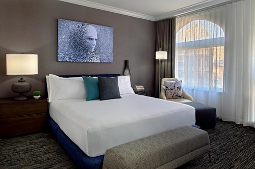 King Room Near Yerba Buena Gardens SAN 2 Luxury Bookings