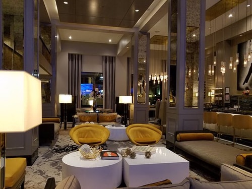 Deluxe King Room Near Geary Wine And Spirits SAN 11 Luxury Bookings