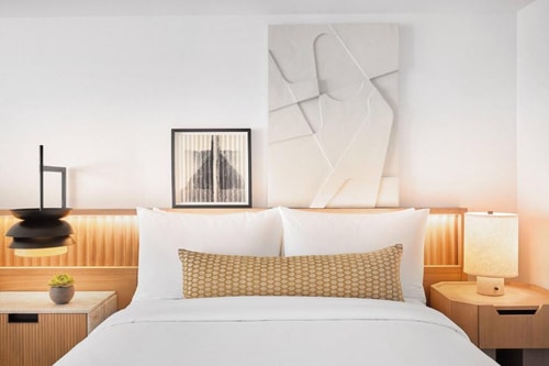 Guest King Room Near Sauce Labs SAN 4 Luxury Bookings