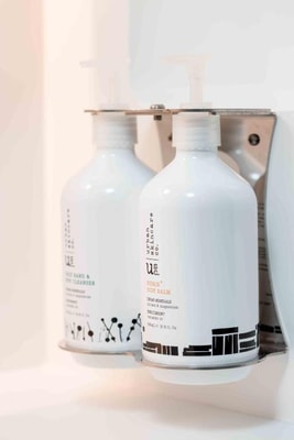 Premium King Near Art And Soul Restaurant WDC 3 Luxury Bookings