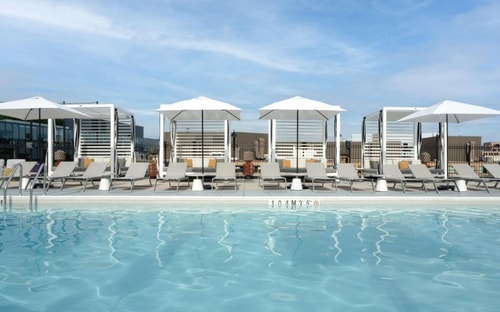 Premium King Near Art And Soul Restaurant WDC 9 Luxury Bookings