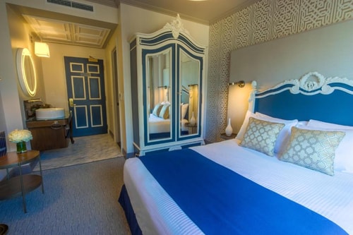 Deluxe Queen Room Near Glide Memorial Church SAN 6 Luxury Bookings