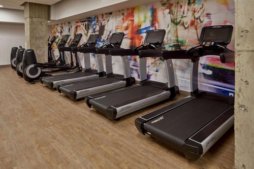 King Room Near Metro Center station WDC 8 Luxury Bookings