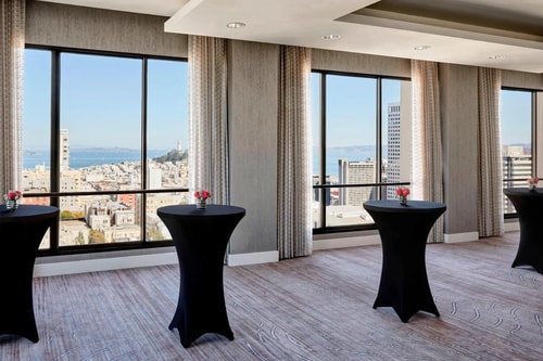 King Room Near Academy Of Art University SAN 5 Luxury Bookings