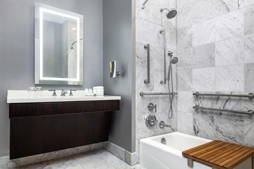 Guest Room Near American Conservatory Theater SAN 4 Luxury Bookings