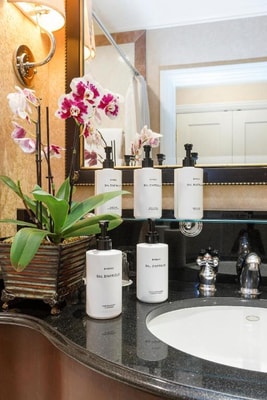 Standard Room Near Huntington Park SAN 6 Luxury Bookings