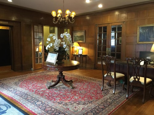 Standard Queen Room Near 840 Powell Association 9 Luxury Bookings