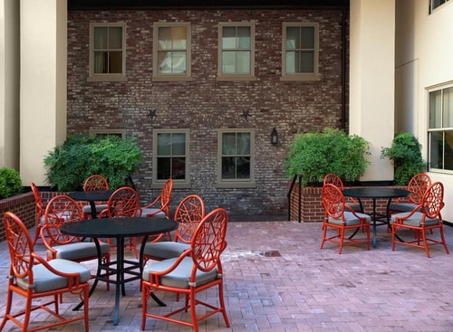 Deluxe Room Near 10th Street Community Park WDC 14 Luxury Bookings