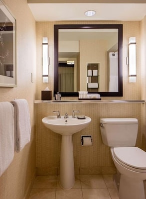 Double Room Near  Tesla Destination Charger WDC 2 Luxury Bookings