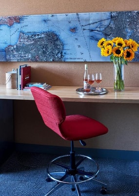 Standard King Room Near Museum Of 3D Illusions SAN 3 Luxury Bookings