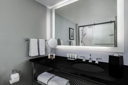 Guest Room Near Strayer University WDC 3 Luxury Bookings