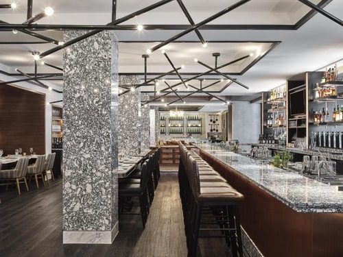 Standard Queen Near One Franklin Square WDC 10 Luxury Bookings