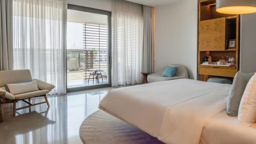 King Room In Resort Near Dubai Canal 4 Luxury Bookings
