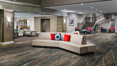 Deluxe King Room Near Joseph Conrad Mini Park SAN 8 Luxury Bookings