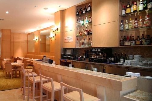 King Room Near Dragon Gate Chinatown SAN 11 Luxury Bookings