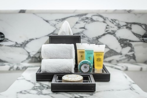 Luxury Room Near City National Arena LAS 6 Luxury Bookings