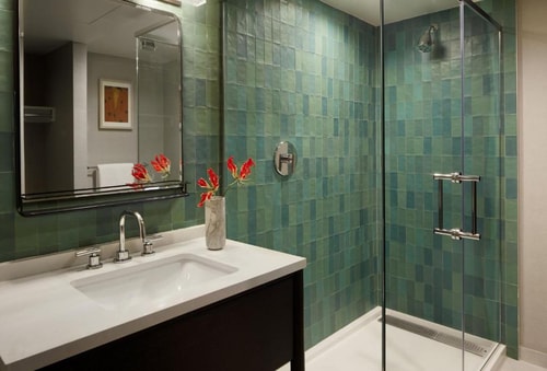 Essential King Room Near Super Mira SAN 2 Luxury Bookings