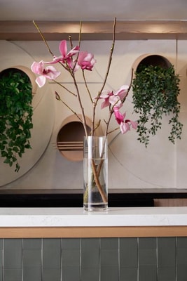 Essential King Room Near Super Mira SAN 10 Luxury Bookings