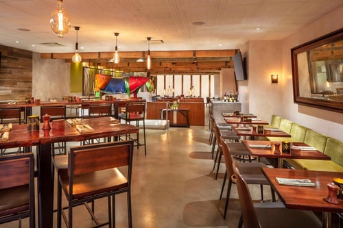 King Roon Near Glide Memorial Church SAN 6 Luxury Bookings