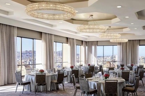 King Room Near Academy Of Art University SAN 13 Luxury Bookings