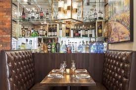 Studio Room Near Drafts Sports Bar And Grill ORL 7 Luxury Bookings