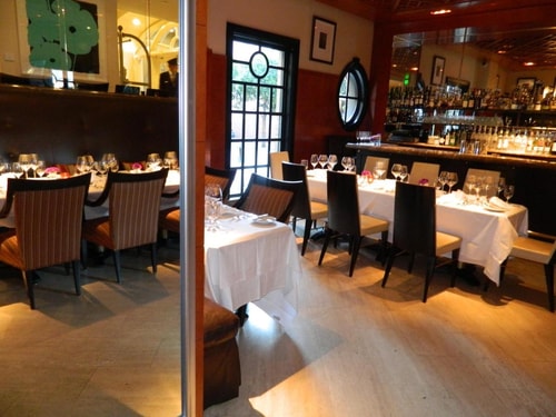 Deluxe King Room Near Apple Union Square SAN 7 Luxury Bookings