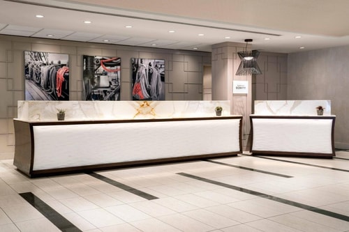 King Room Near Dream Catcher Ventures SAN 8 Luxury Bookings