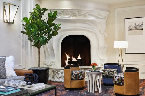 Deluxe Queen Room Near Shreve Co SAN 8 Luxury Bookings