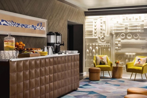 King Room Near  Children's Creativity Museum SAN 8 Luxury Bookings