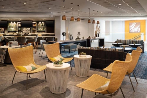 King Room Near In n Out Burger SAN 6 Luxury Bookings