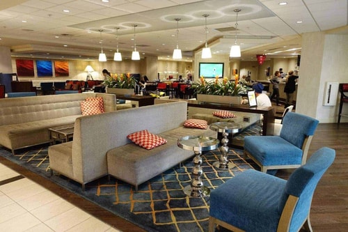 King Room Near In n Out Burger SAN 4 Luxury Bookings