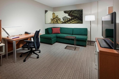King Studio Near Roc Bar CHI 1 Luxury Bookings