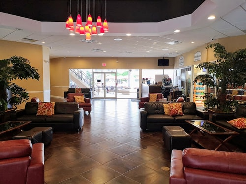 King Suite Near Animal Kingdom Costuming ORL 10 Luxury Bookings