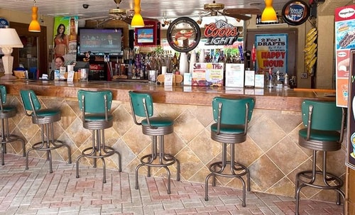 King Suite Near Animal Kingdom Costuming ORL 8 Luxury Bookings