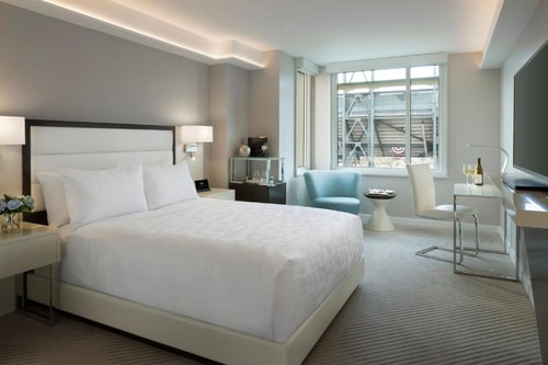 Queen Room Near Oracle Park SAN 1 Luxury Bookings