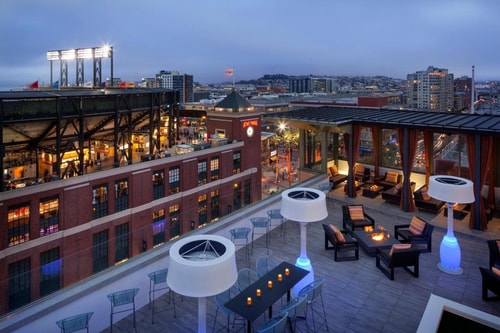 Queen Room Near Oracle Park SAN 5 Luxury Bookings