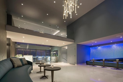 Queen Room Near Oracle Park SAN 4 Luxury Bookings