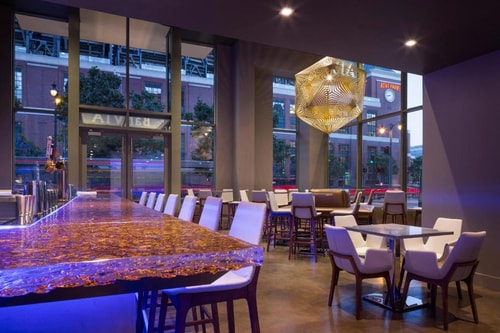 Queen Room Near Oracle Park SAN 7 Luxury Bookings