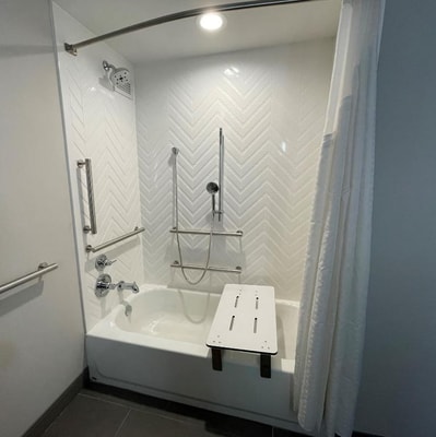 Standard Room Near United States Custom House CHI 4 Luxury Bookings