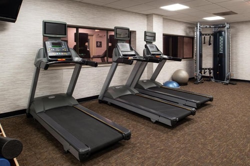 Standard Room Near United States Custom House CHI 12 Luxury Bookings